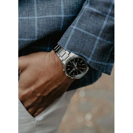 Casio Edifice EFV-610D-1A Casio Edifice EFV-610D-1A